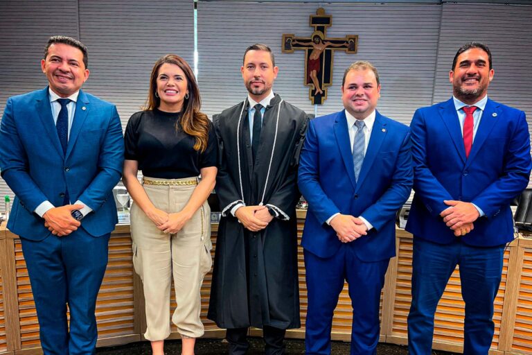 Cristiano D’Angelo prestigia posse de Diogo Oliveira Franco no TRE-AM