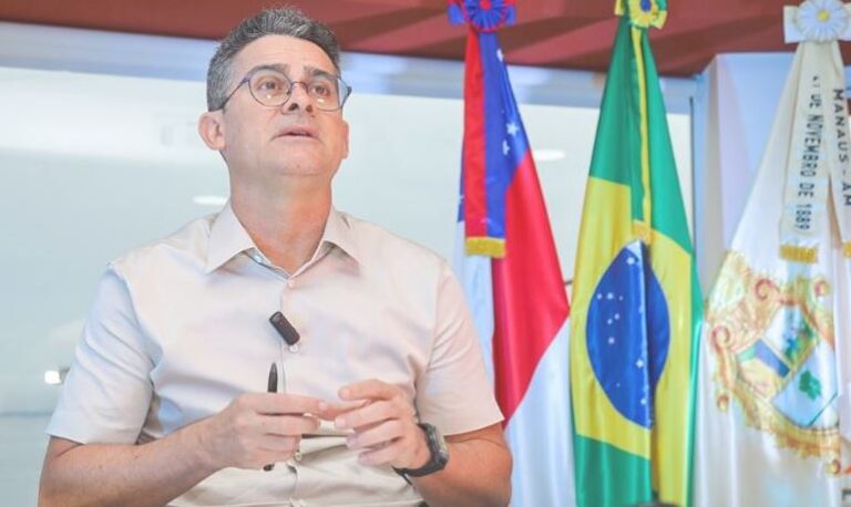 David Almeida se reúne com ministro das Cidades em busca de recursos do ‘Minha Casa, Minha Vida’