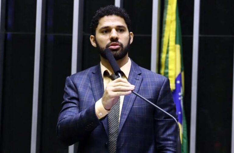 Ex-deputado federal David Miranda morre aos 37 anos