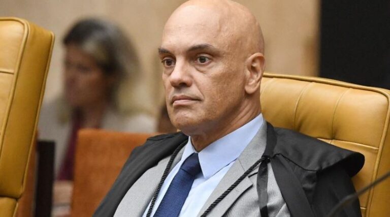 Moraes manda suspender Telegram no Brasil caso não apague mensagem sobre PL das Fake News