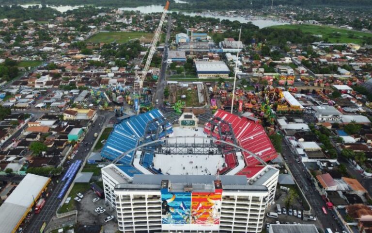Saiba quais itens são proibidos no Bumbódromo de Parintins