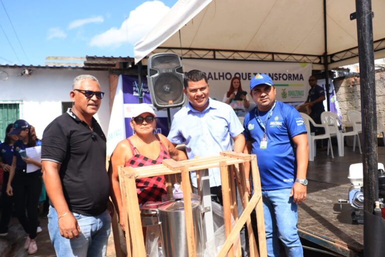 Em Manaquiri,  Idam repassa mais de R$ 600 mil em crédito rural