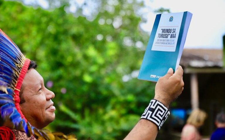 Amazonas passa a ter 17 línguas oficiais