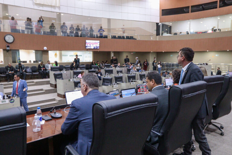 Lei Orçamentária Anual para 2024 de R$ 9 bilhões avança na CMM