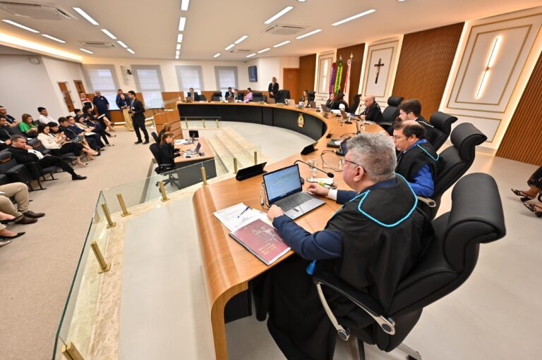 Ex-prefeito e atual gestor de São Paulo de Olivença  são multados por negligência com a Defesa Civil